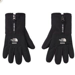 The North Face x Skims RETRO DENALI FLEECE GLOVES Onyx M